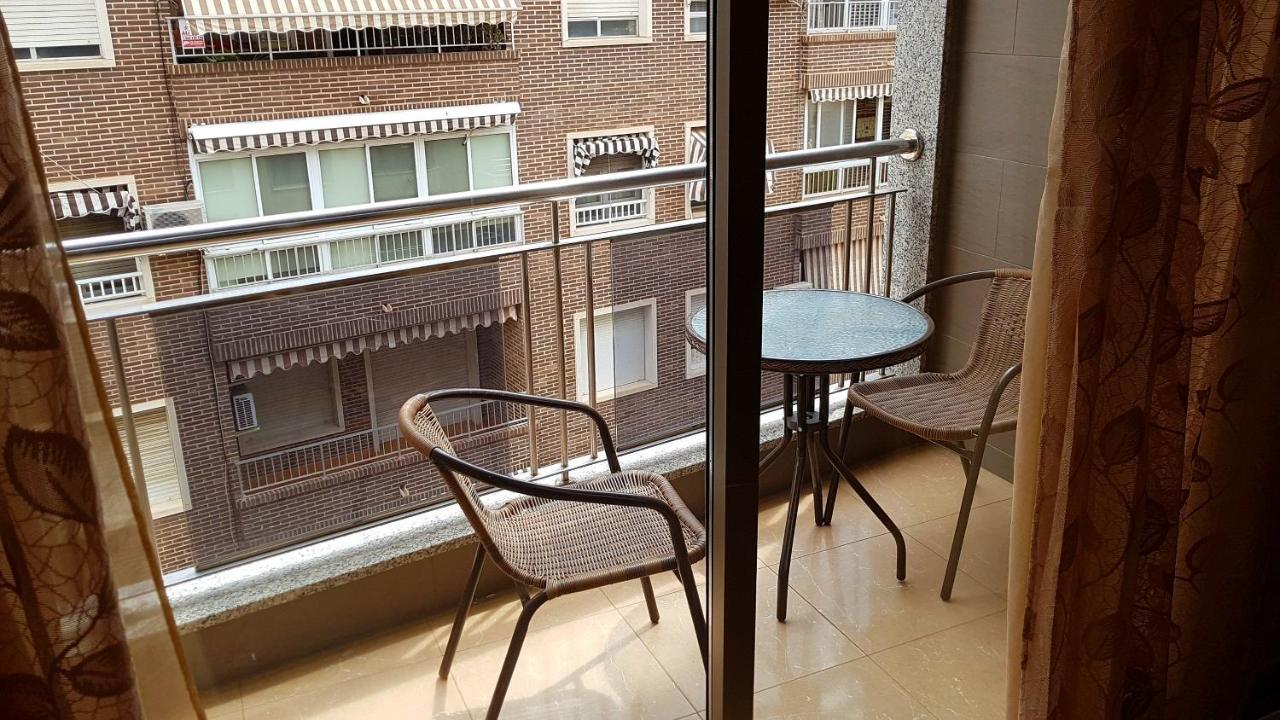 Iberia22 Apartment Торевиеха Екстериор снимка