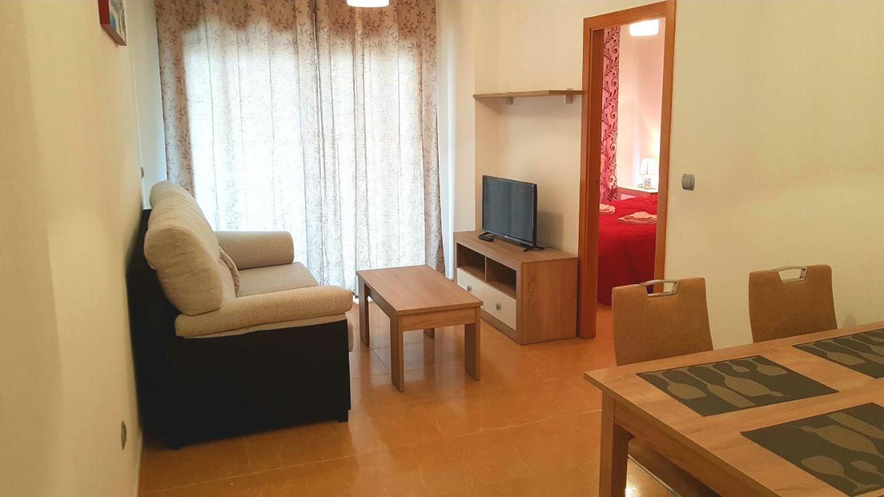 Iberia22 Apartment Торевиеха Екстериор снимка